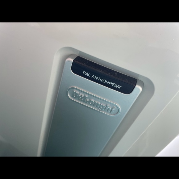 delonghi air condditioner portable - Picture 4 of 5